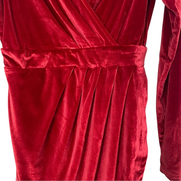NEW Jay Jay Brand Deep Cranberry long sleeve v neck pleated velour bodycon dress - Picture 6 of 16
